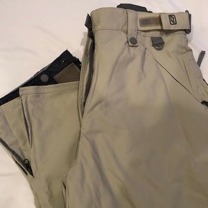 Women’s Snow Pants